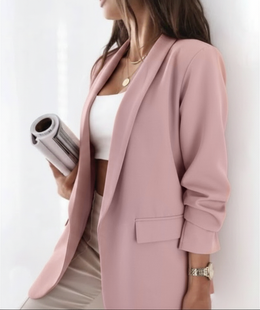 change only the color of the jacket in dusty rose, nothing else Σακάκι με φόδρα και σούρα στο μανίκι